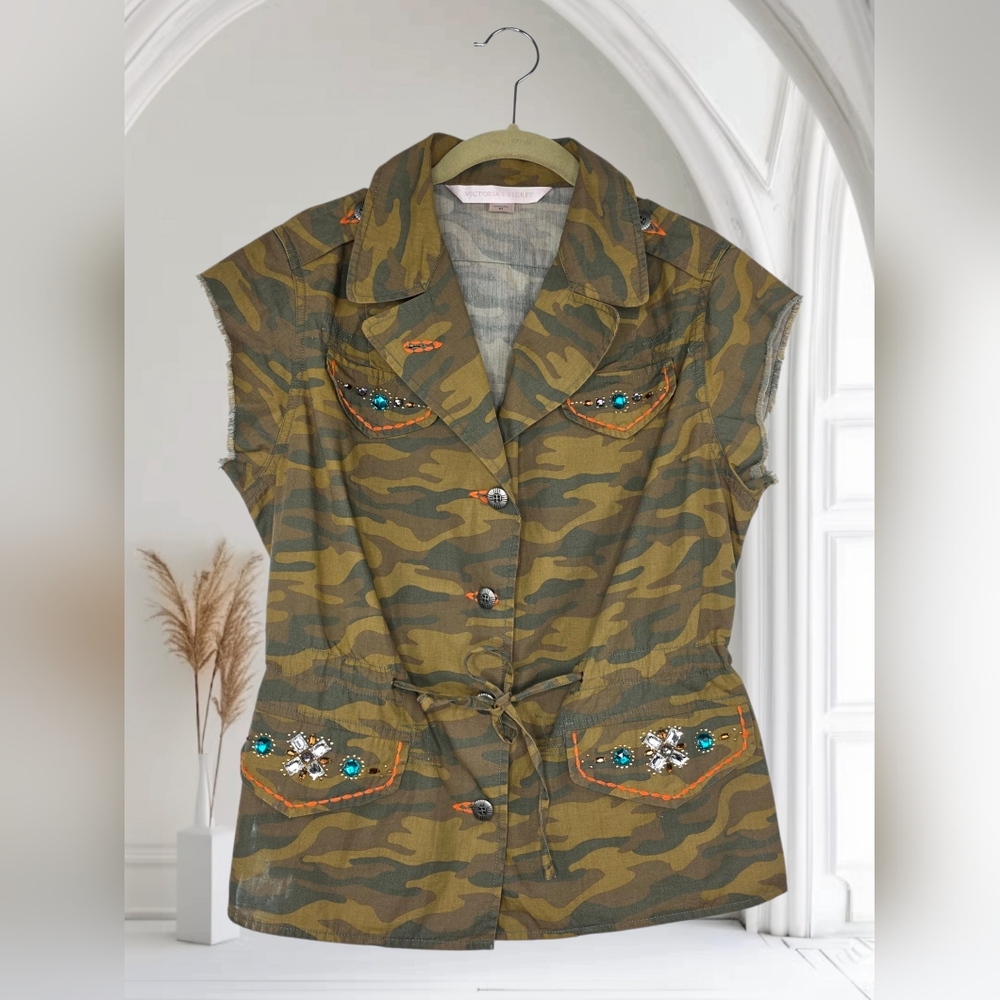 Victoria's Secret Jeweled Button Down Shirt Size M